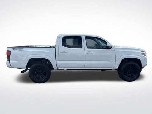 Used 2023 Toyota Tacoma SR AWD/4WD image 8