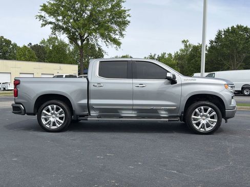 Used 2024 Chevrolet Silverado 1500 High Country w/ High Country Premium Package image 11