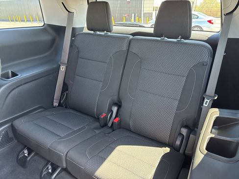 Used 2023 GMC Acadia SLE w/ Driver Convenience Package AWD/4WD image 43