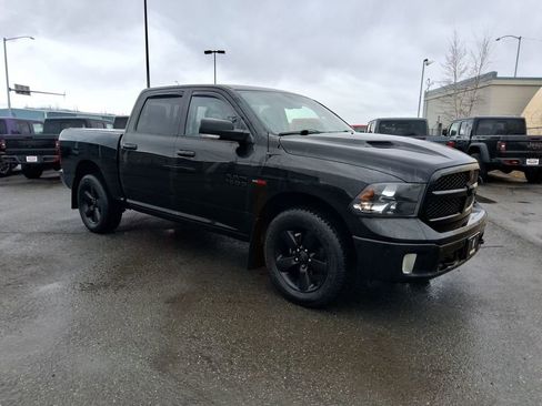 Used 2018 RAM 1500 Big Horn AWD/4WD image 2