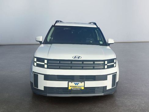 Used 2024 Hyundai Santa Fe SEL image 2