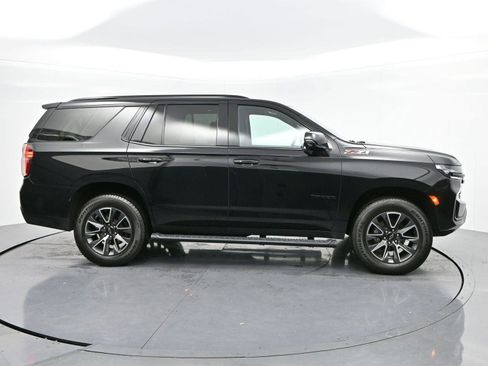 Used 2023 Chevrolet Tahoe Z71 w/ Luxury Package AWD/4WD image 8