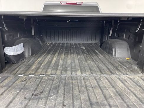 Used 2020 Chevrolet Silverado 1500 Custom w/ Custom Value Package AWD/4WD image 13