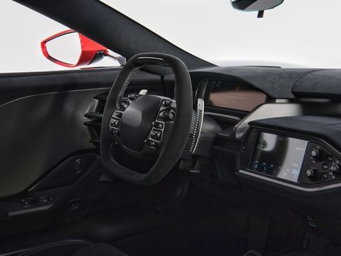 Used 2020 Ford GT Carbon Series RWD image 29
