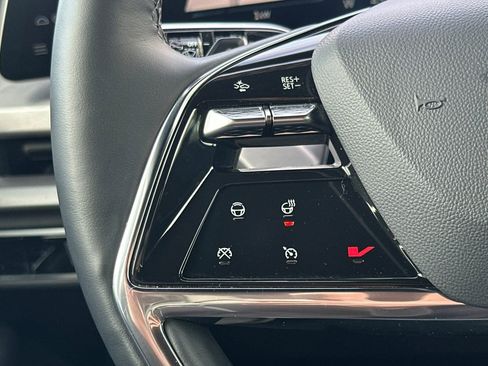 Used 2026 Cadillac Vistiq Sport w/ LPO, Floor Liner Package image 36