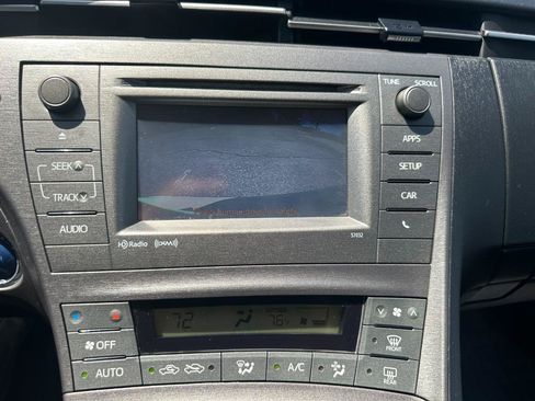 Used 2013 Toyota Prius Three w/ Protection Pkg FWD image 11