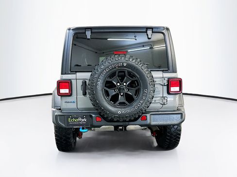 Used 2023 Jeep Wrangler Unlimited w/ Cold Weather Group AWD/4WD image 7