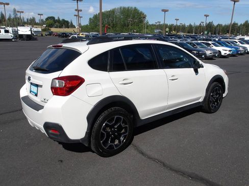 Used 2015 Subaru Crosstrek 2.0i Limited AWD/4WD image 5