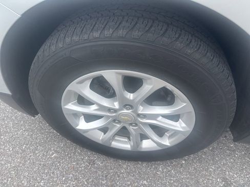 Used 2019 Chevrolet Equinox LT image 13