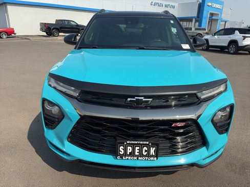 Used 2021 Chevrolet TrailBlazer RS w/ Sun and Liftgate Package AWD/4WD image 10