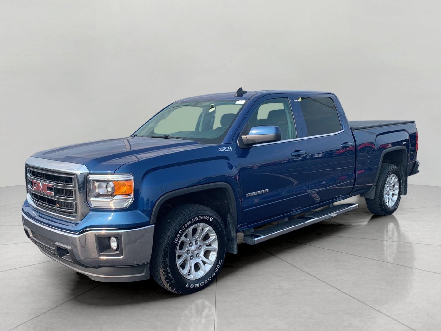 Used 2015 GMC Sierra 1500 SLE w/ SLE Value Package AWD/4WD image 4