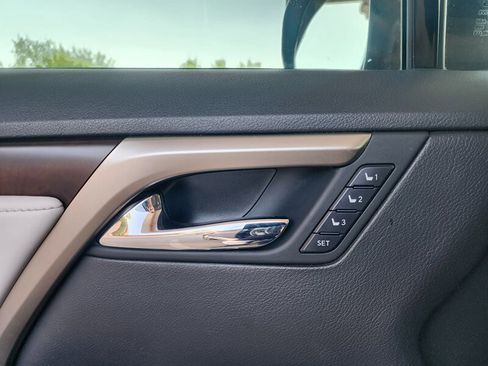 Used 2020 Lexus RX 450h AWD w/ Premium Package image 25