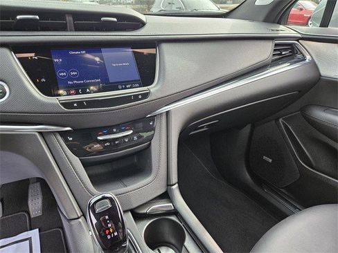 Certified 2025 Cadillac XT5 Premium Luxury image 22