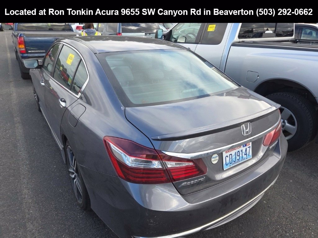 Used 2017 Honda Accord Sport image 5