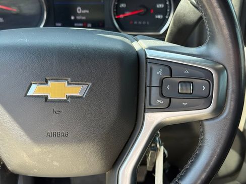 Used 2021 Chevrolet Silverado 1500 LT w/ Fleet Comfort Package AWD/4WD image 17