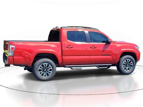 Certified 2022 Toyota Tacoma TRD Sport w/ Technology Package RWD image 7