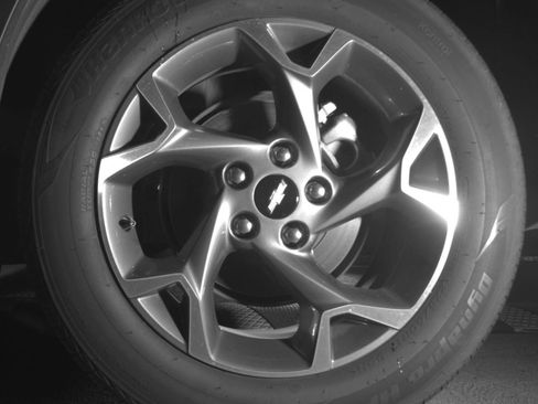 Used 2025 Chevrolet Trax LT w/ LT Convenience Package FWD image 17