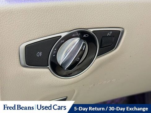 Used 2023 Mercedes-Benz E 350 4MATIC Sedan image 11
