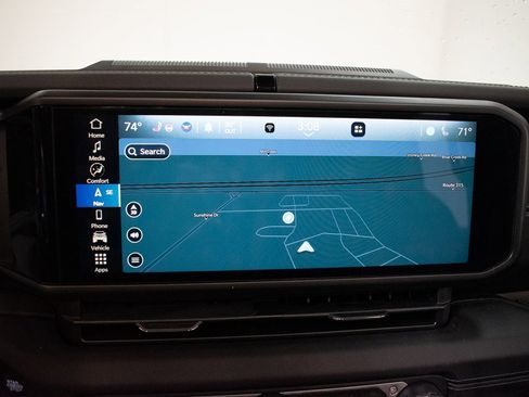 Used 2024 Jeep Wrangler High Altitude image 14