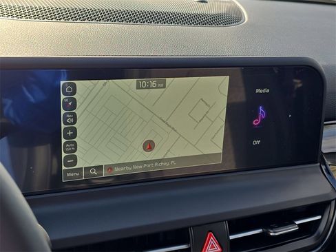 New 2026 Kia Seltos S image 24