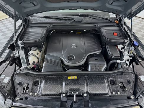 Used 2026 Mercedes-Benz GLS 450 4MATIC image 33