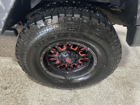 Used 2011 Jeep Wrangler Unlimited Rubicon w/ Trailer Tow Group AWD/4WD image 23