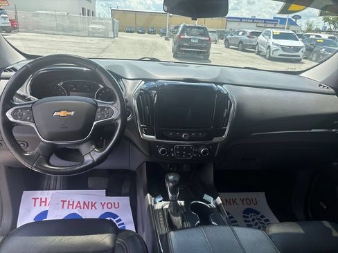 Used 2021 Chevrolet Traverse Premier w/ Redline Edition AWD/4WD image 17