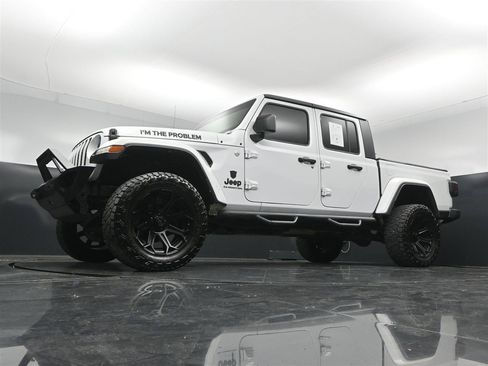 Used 2020 Jeep Gladiator Sport w/ Quick Order Package 24S AWD/4WD image 26