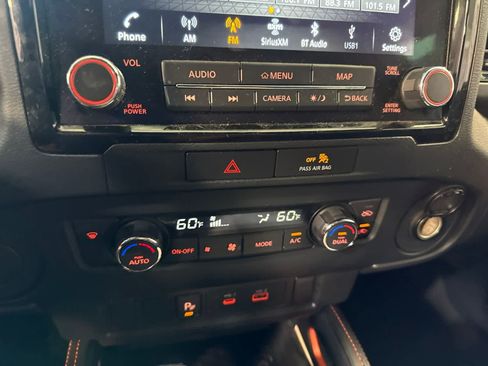 Used 2022 Nissan Frontier Pro-X w/ Technology Package RWD image 28