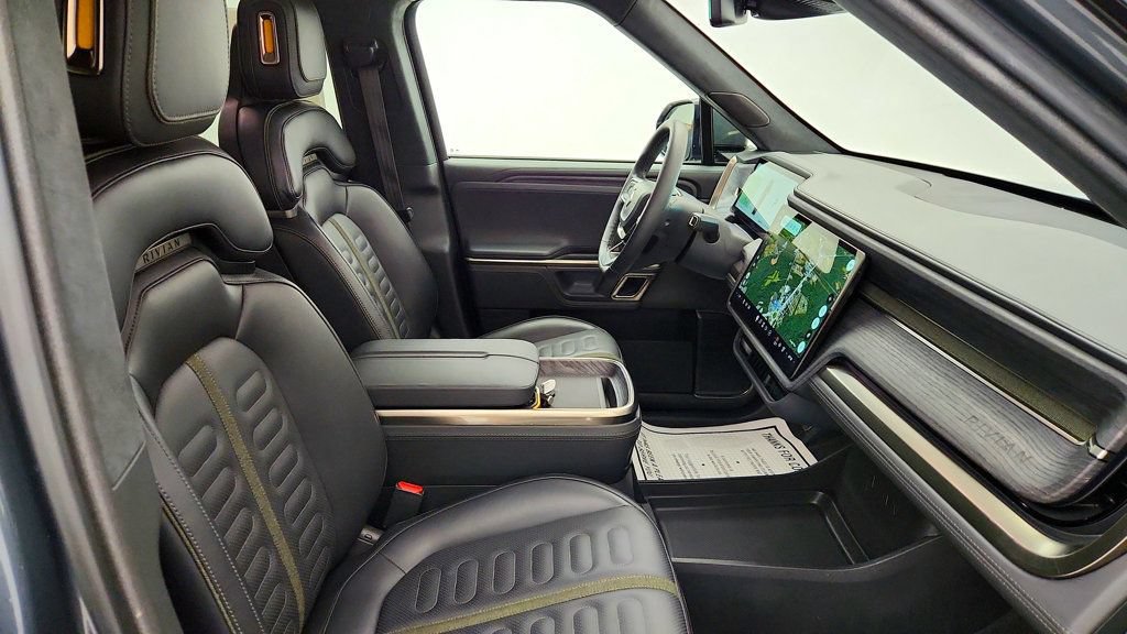 Used 2024 Rivian R1S Adventure Dual AWD/4WD image 26