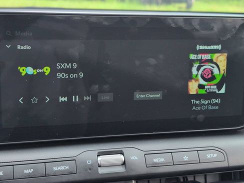 Used 2025 Kia K4 FWD image 18