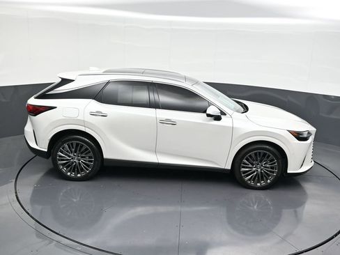 Used 2025 Lexus RX 450h AWD w/ Convenience Package image 22