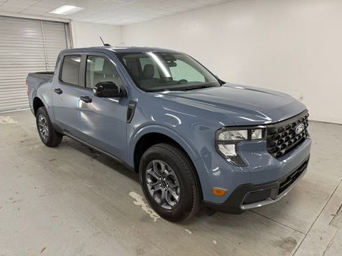 New 2026 Ford Maverick XLT w/ XLT Luxury Package image 3