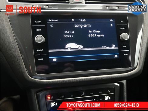 Used 2024 Volkswagen Tiguan SE image 17