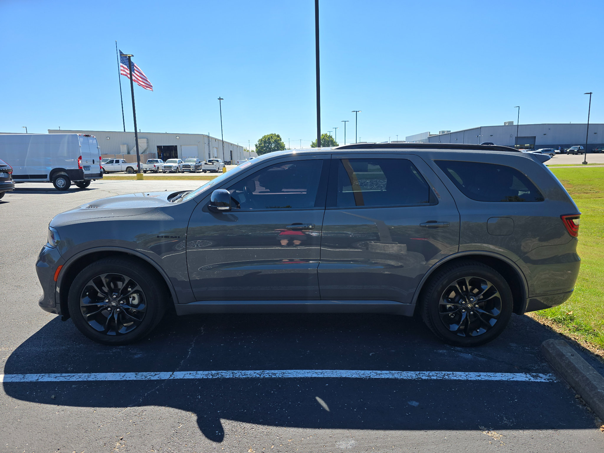 Used 2023 Dodge Durango R/T AWD/4WD image 7