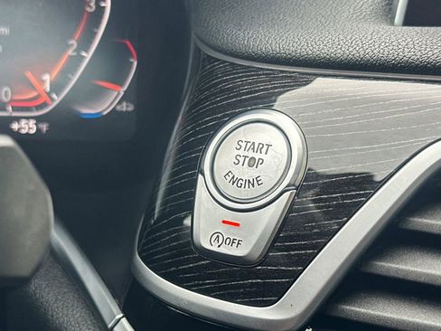 Used 2020 BMW 740i w/ M Sport Package image 21