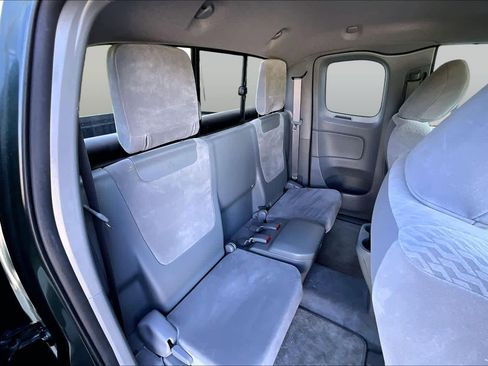 Used 2010 Toyota Tacoma 4x4 Access Cab V6 image 19