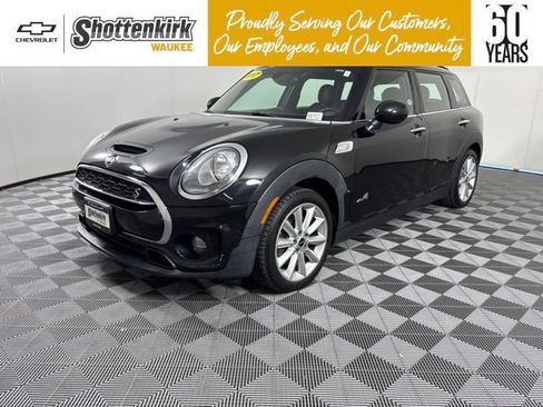 Used 2017 MINI Cooper Clubman S AWD/4WD image 1