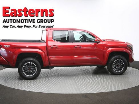 Used 2025 Toyota Tacoma TRD Sport image 46