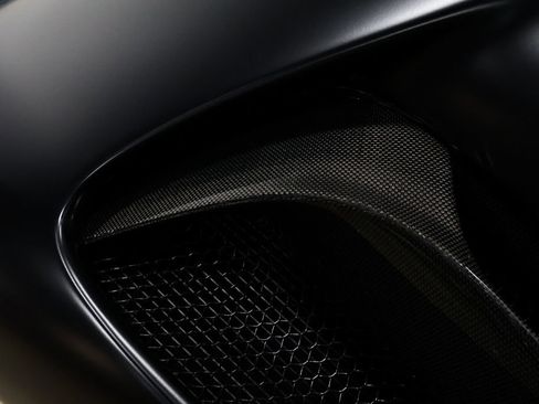 Used 2022 Ferrari SF90 Stradale image 88