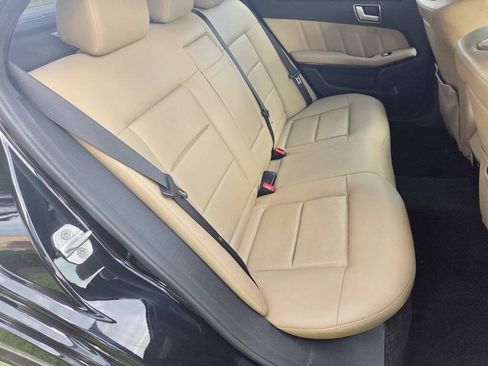 Used 2012 Mercedes-Benz E 350 BlueTEC Sedan image 35