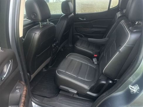 Used 2021 GMC Acadia Denali w/ Denali Ultimate Package image 8