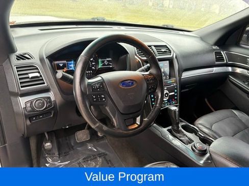 Used 2017 Ford Explorer Sport w/ Equipment Group 401A image 9