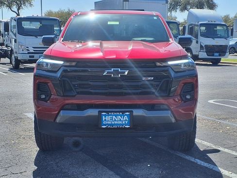 New 2025 Chevrolet Colorado Z71 w/ Midnight Edition image 2