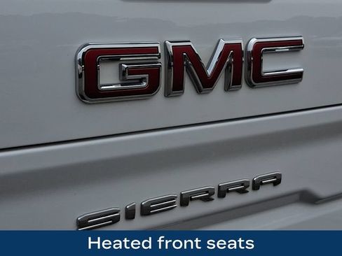 Used 2021 GMC Sierra 1500 AT4 w/ AT4 Premium Package AWD/4WD image 33