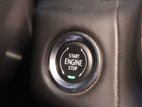 Used 2021 GMC Yukon SLT image 26