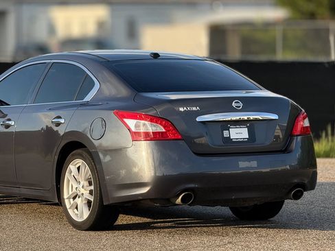Used 2011 Nissan Maxima 3.5 SV w/ Premium Pkg FWD image 16