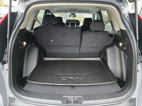 Certified 2025 Honda CR-V LX image 5