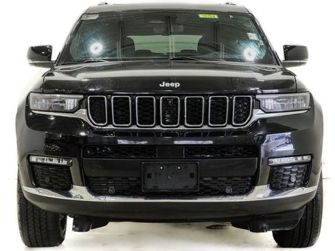 Used 2024 Jeep Grand Cherokee L Limited w/ Luxury Tech Group II image 2
