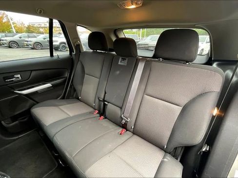 Used 2013 Ford Edge SEL image 26